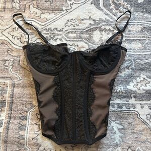 Elegant Black Lace Urban Outfitters Corset